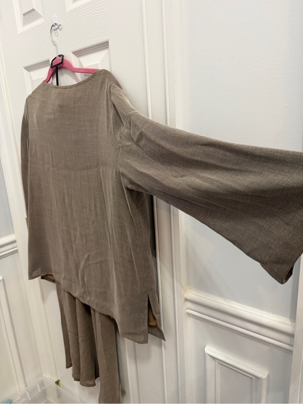 Finity Naturals Taupe V-Neck Tunic